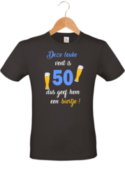 T-shirt - deze leuke vent - geef hem een biertje