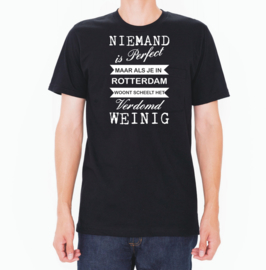 T-shirt zwart- Het scheelt weinig - Woonplaats