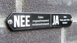 Emaille brievenbus bordje nee-ja 