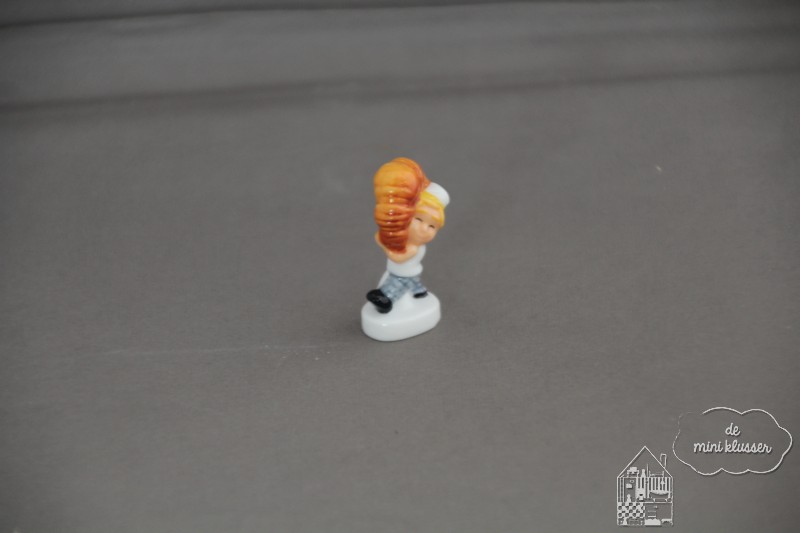 Bakker met croissant