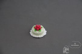 Groene taart met kleine roosjes