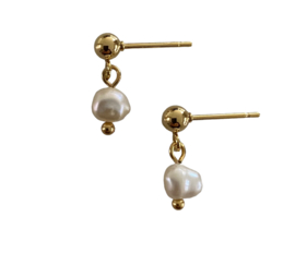 Bybjor Natural Pearl Earstuds