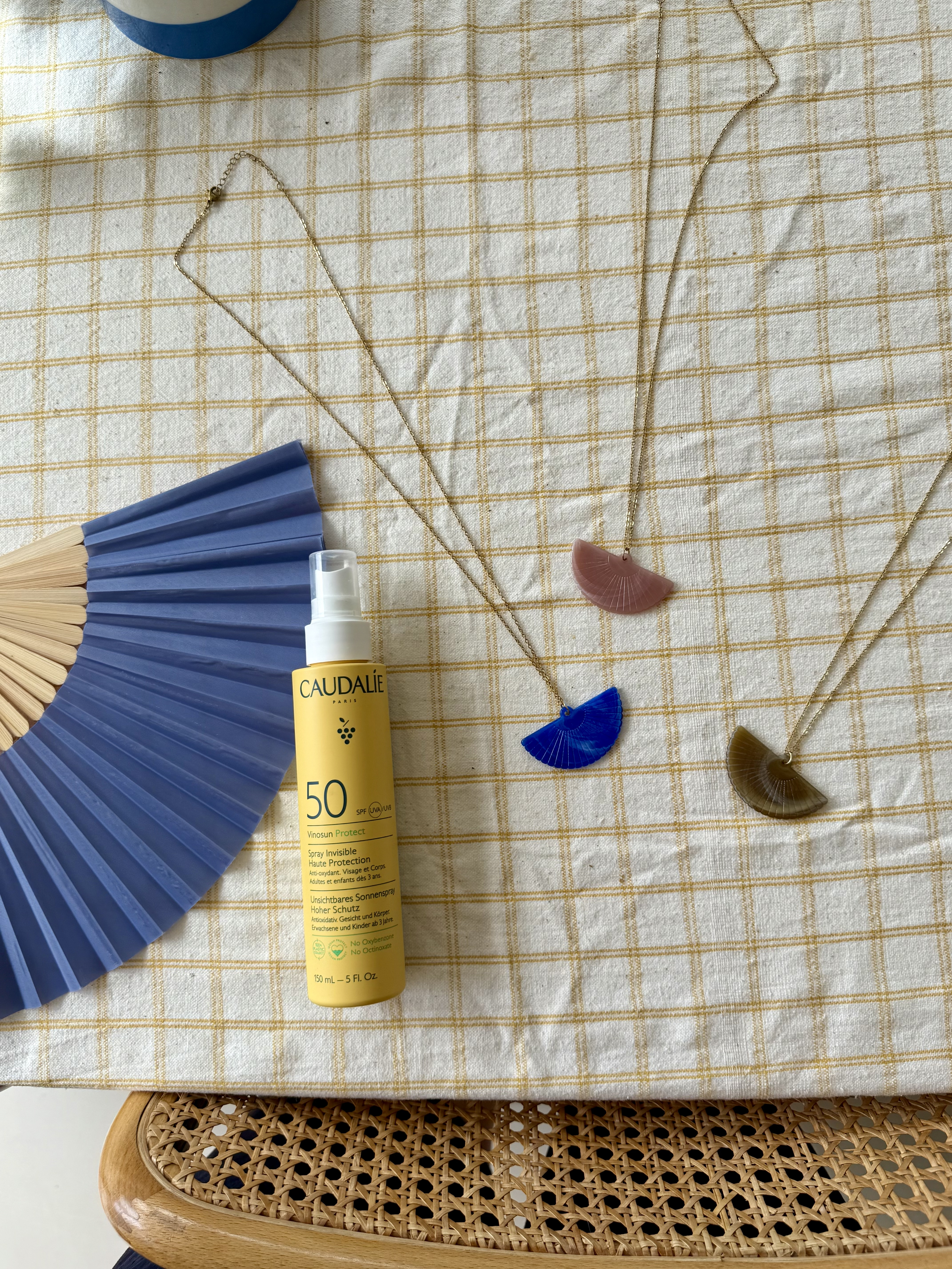 Summer Fan Golden Necklace