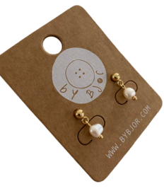 Bybjor Natural Pearl Earstuds