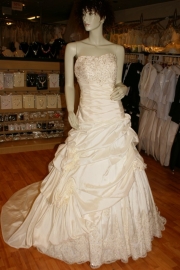 Gedrapeerde strapless  jurk 112914