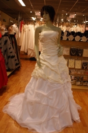 Strapless bruidsjurk ( Nr. PSF - CI 010 )