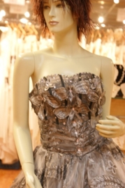 Grijze strapless baljurk ( Nr. XNE-450)