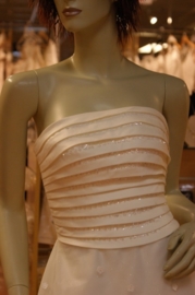 Strapless ivoor bruidsjurk  ( Nr. 01001 )