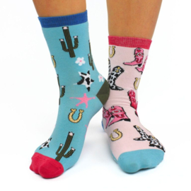 Cadeaudoos met 3 paar mix and match sokken - Yee Haw - maat 38/42