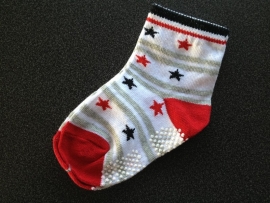 5291 antislip sokkencreme, grijs en rood met sterren