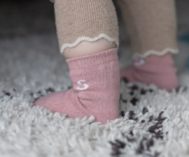STUCKIES® anti slip sokken in oudrose (DUSTY CORAL) maat 19/21