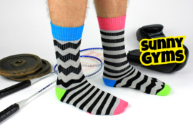 Oddsocks - Gekke Mismatched sokken - 1 paar - Novak Sunny Gyms - maat 39-46