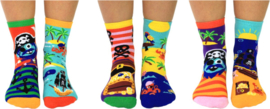 United Oddsocks - Mismatched sokken - Cadeaudoos met 6 verschillende piraten sokken - Captain - maat 27 - 30