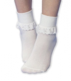 Witte baby sokjes met katoenen kanten ruche schoenmaat 13-15