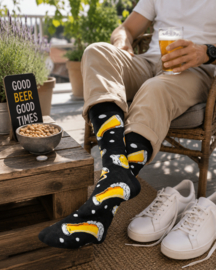 Biersokken zwart – bierglazen en bierpullen- Cheers