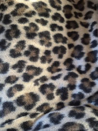 Dames sjaal panterprint taupe – 70% viscose