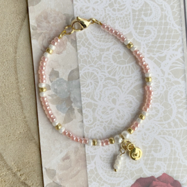 Roze Rocailles Kralen Kinderarmband met Rvs bedels
