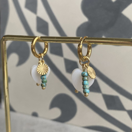 Rvs Oorringen goud parelmoer hartje met kralen hangertjes turquoise