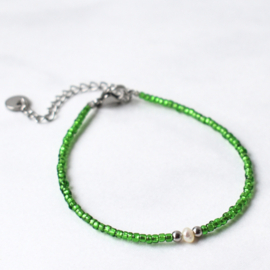 Groene kralen armband dames rvs met zoetwater pareltje