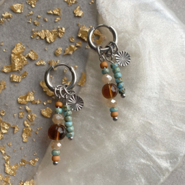 Oorringen Staal bedels Zilver bruine en turquoise kralen hangers
