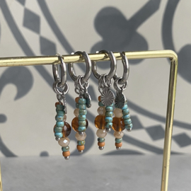 Oorringen Staal bedels Zilver bruine en turquoise kralen hangers