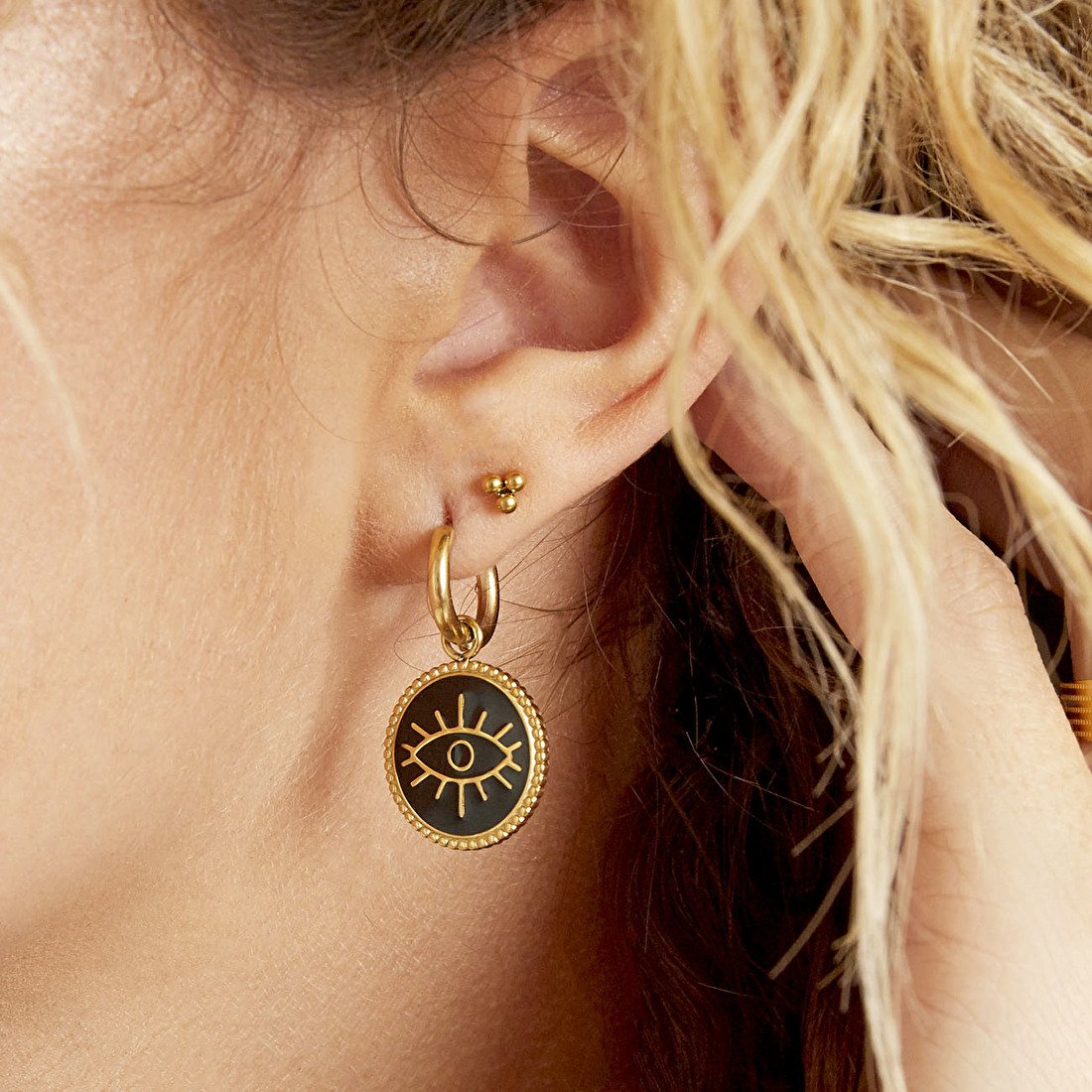 Inspireren Permanent Bijproduct Zweerknopjes kopen? Shop ze online voor 6,95 | Idhuna Jewels