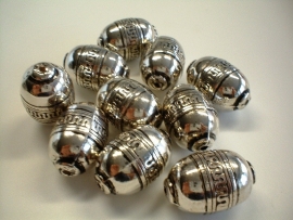 bead - metallic oval type 32 - 19x 28  mm - 10 units  - KEB020