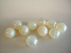 bead - DQ glass bead round - cream gloss - 12 mm - 10 units - KEB029