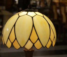 5135 Tafellamp Tiffany H41cm Ø26cm Lelie