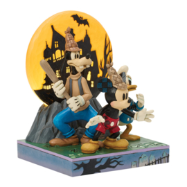 Mickey, Goofy & Donald LED  Diorama "Look Out Ghosts" H21,5 cm Jim Shore 6017941 PREORDER