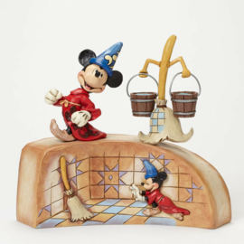 MICKEY  Summoning the Stars H21cm  Fantasia Jim Shore 4043653 made in 2015 , verkocht