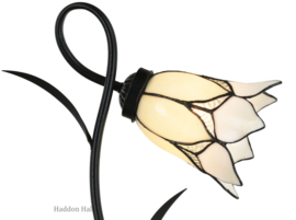 8100 ' Wandlamp B40cm met Tiffany kap Ø15cm Lovely Flower White