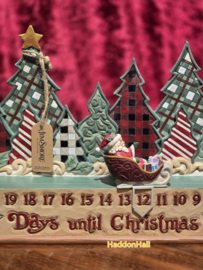Highland Glen Countdown Calendar H20cm B42cm Jim Shore 6015450 * op voorraad