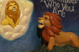 Lion King Storybook  Remember Who You Are  H16cm Jim Shore 6001269 retired *