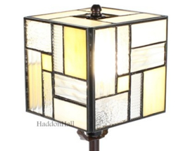 6190 *Tafellamp H28cm met Tiffany kap 13x13cm Cube