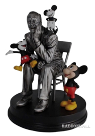 Walt & Mickey Through the Years Disney 100 Years of Wonder 30cm Grand Jester Studios