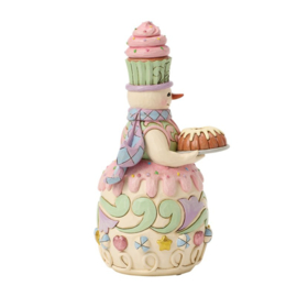 Sweets Pastel Snowman with Cake H 16cm Jim Shore 6018893 PREORDER
