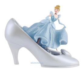 Cinderella Icon Figurine 100 Years of Wonder H22,5cm Disney Showcase 6013397 retired *