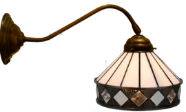 5197 * Wandlamp met Tiffany kap Ø19cm Fargo