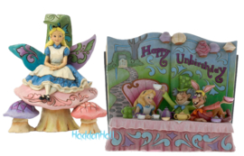 Alice on Mushroom & Storybook - Set van 2 retired Jim Shore beelden *