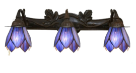 8188 1125 * Wandlamp B70cm met 3 Tiffany kappen Ø13cm "Blue Lotus"