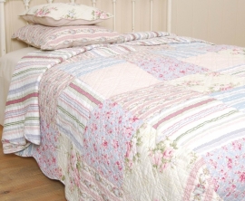 Q004 Clayre & Eef Bedsprei 300 x 260 cm Quilt Patchwork