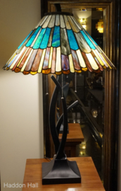 7857 *Tafellamp Tiffany H80cm Ø50cm Styled Flower