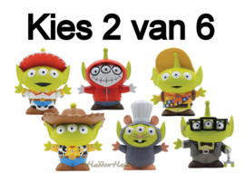 Disney Hugs H6cm Kies 2 van 6  Showcase Disney  Alien figurines