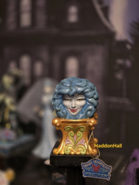 Haunted Mansion - "Dear Sweet Madame Leota" H12,5cm Jim Shore 6017933 , op voorraad.