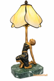 1103  Tafellamp  Golden Art Deco Lady H40cm met Tiffany kap Flores Ø22cm