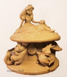 Alice in Wonderland White Woodland H17cm Jim Shore 6005957 retired  