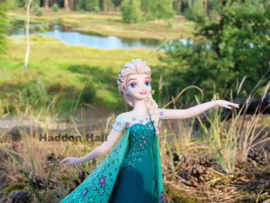 Frozen ELSA  Celebration Of Spring H 20cm Jim Shore 4050881 retired , uitverkocht* uit 2015.