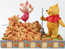 Winnie The Pooh & Piglet  H14cm - Jim Shore 6008990 retired, laatste exemplaren *