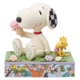 Snoopy & Woodstock Eating Ice H13cm Jim Shore 6014349, op voorraad